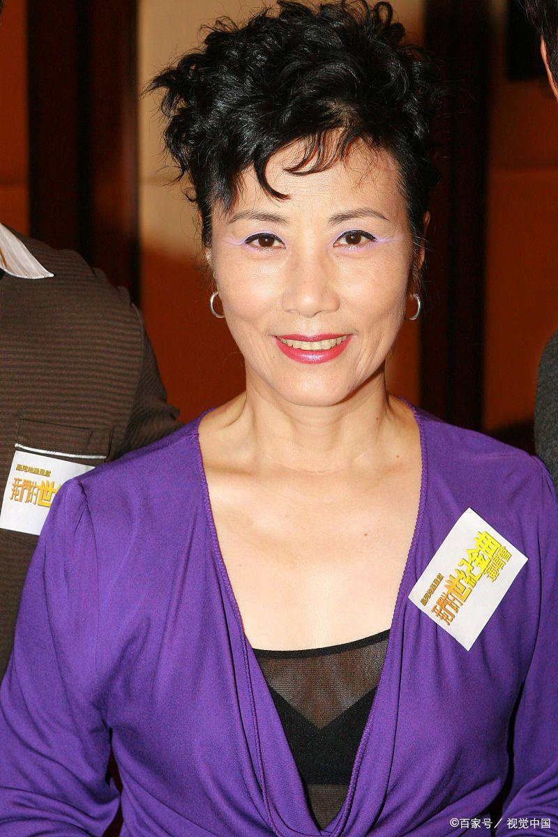 汪明荃